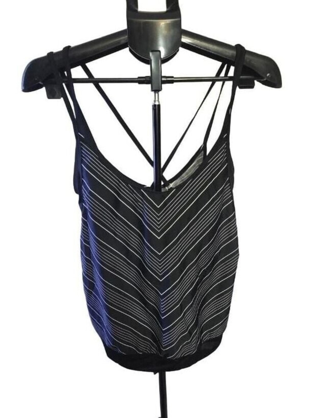 Athleta Caspian Black White Chevron Tankini Swim Top 38D/DD Strappy